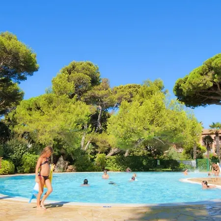 Apartamento La Pinede 2/3p 6/7 Sv Hyères